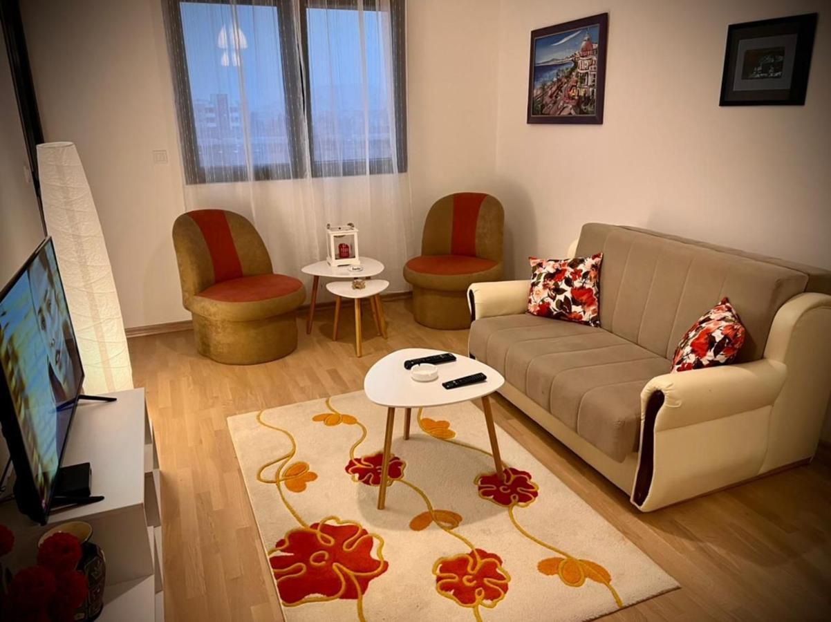 Flower And Love Flat Next To Centar Of Podgorica Exterior photo